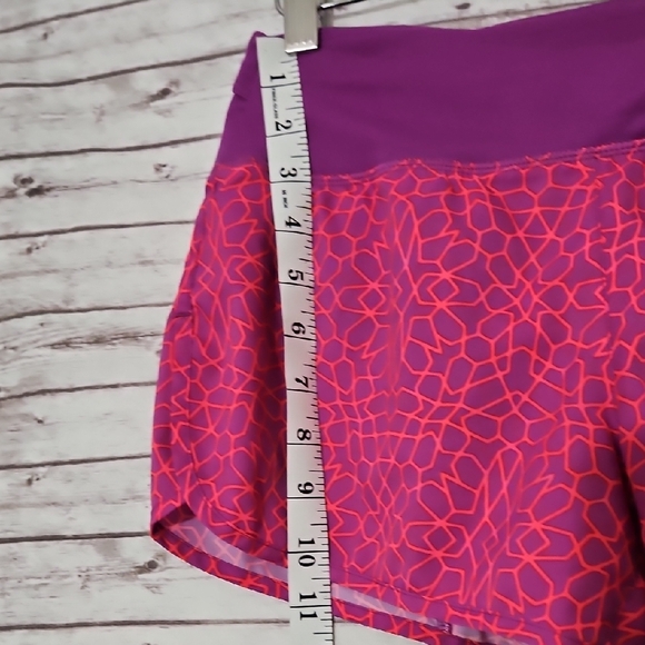 Nike Purple and Pink Athletic Shorts - Picture 5 of 9